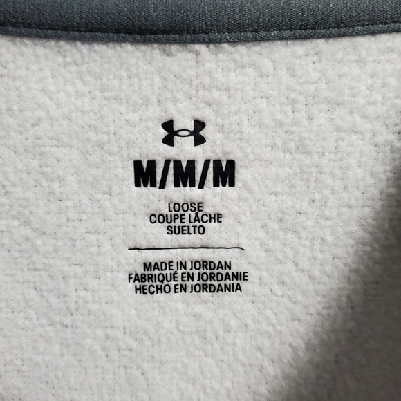 NWOT Under Armour Gray Quarter-Zip Pullovern,Medium - Picture 6 of 9